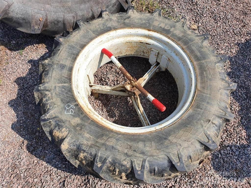Kleber 11.2R24 Renkaat ja vanteet