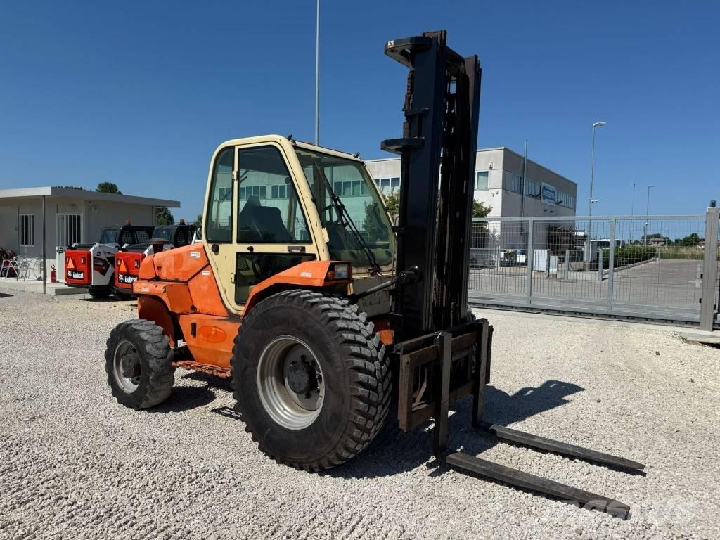 Manitou M 30.4 Dieseltrukit