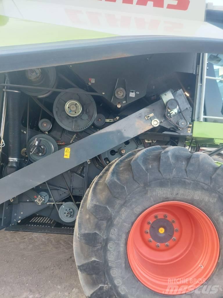 CLAAS Lexion 670 Leikkuupuimurit