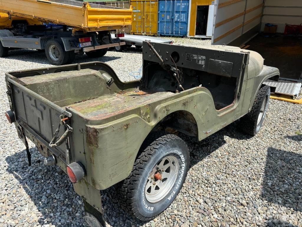 Jeep CJ 5 Kaiser Henkilöautot