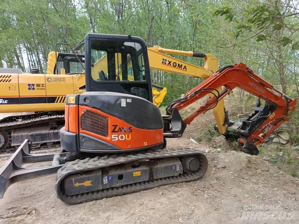 Hitachi ZX50U Minikaivukoneet < 7t