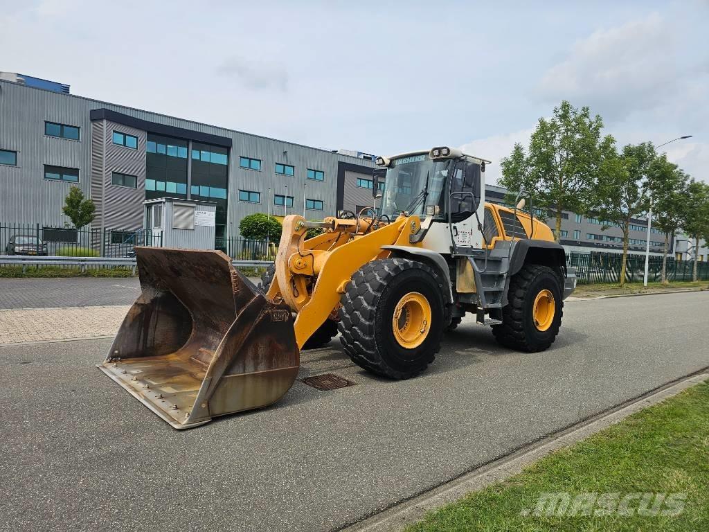 Liebherr L 580 Pyöräkuormaajat