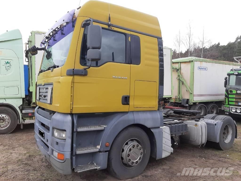 MAN TGA 18.440 Vetopöytäautot