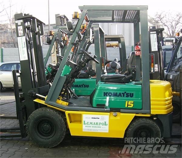 Komatsu FG15-15 Lavansiirtotrukit