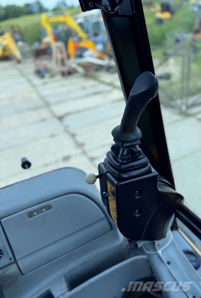 Terex 880 SX Kaivurikuormaajat