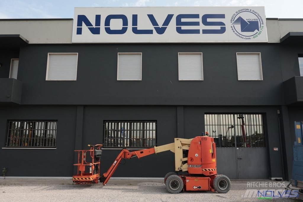 JLG E300AJP Kuukulkijat