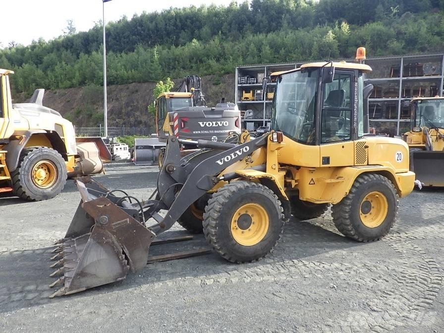 Volvo L 35 G Pyöräkuormaajat