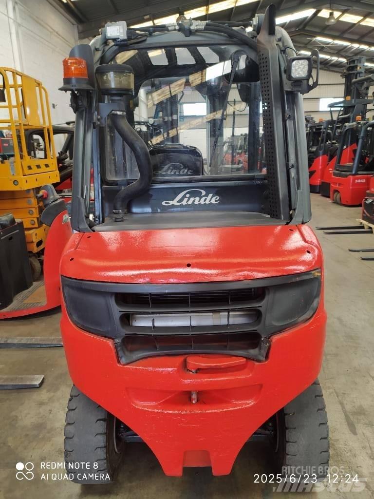 Linde H 35 D Dieseltrukit