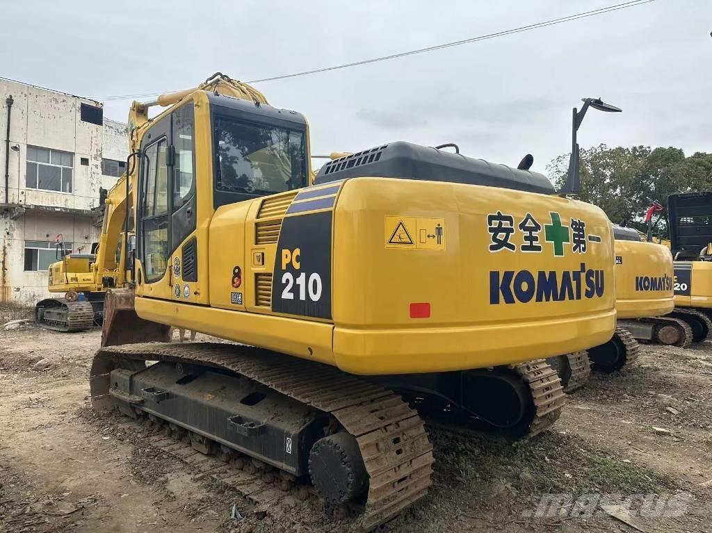 Komatsu PC 210 LC Telakaivukoneet