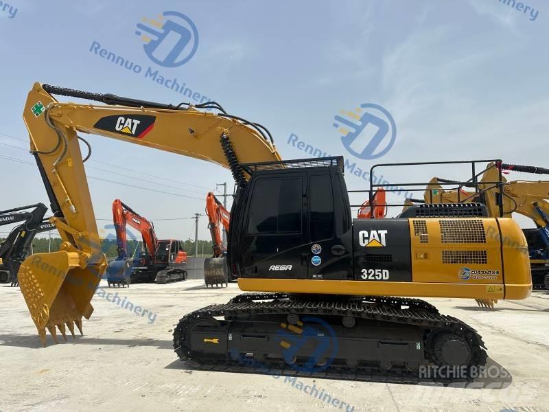 CAT 325 D Telakaivukoneet
