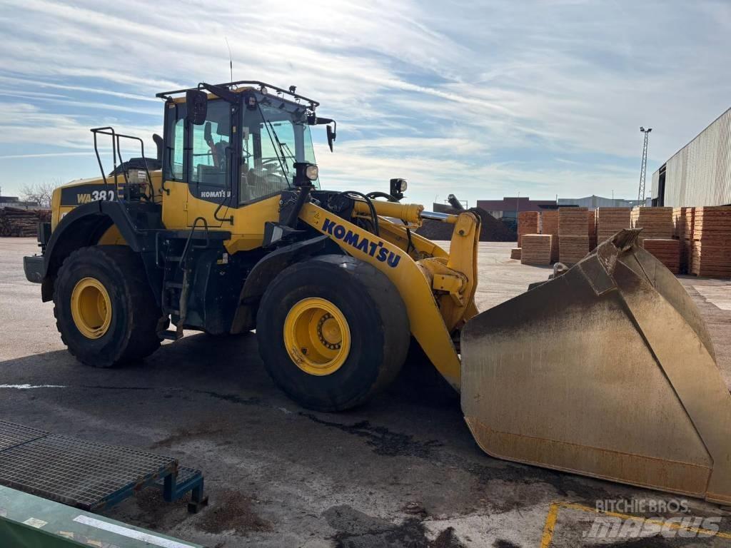 Komatsu WA 380-8 Pyöräkuormaajat