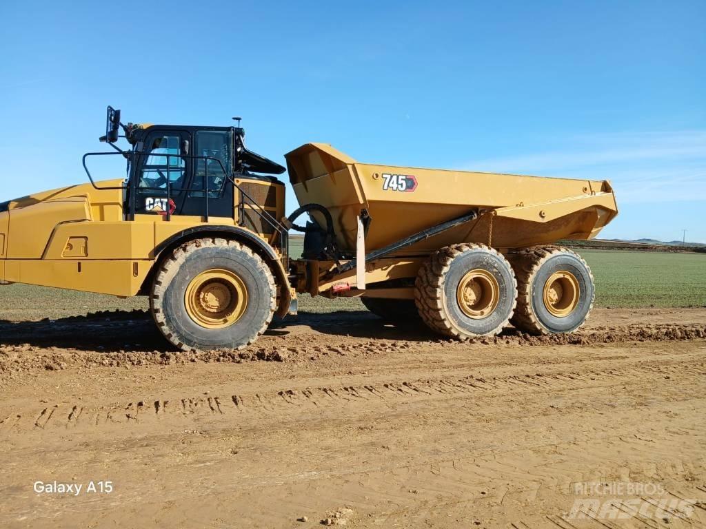 CAT 745 Dumpperit