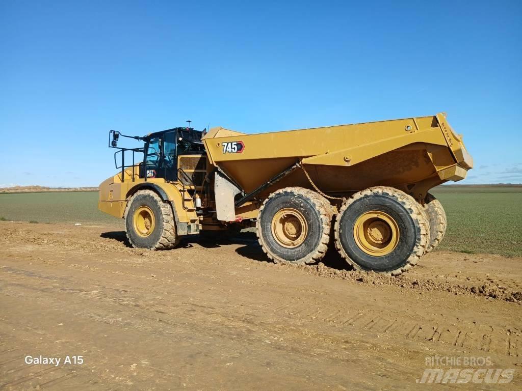 CAT 745 Dumpperit