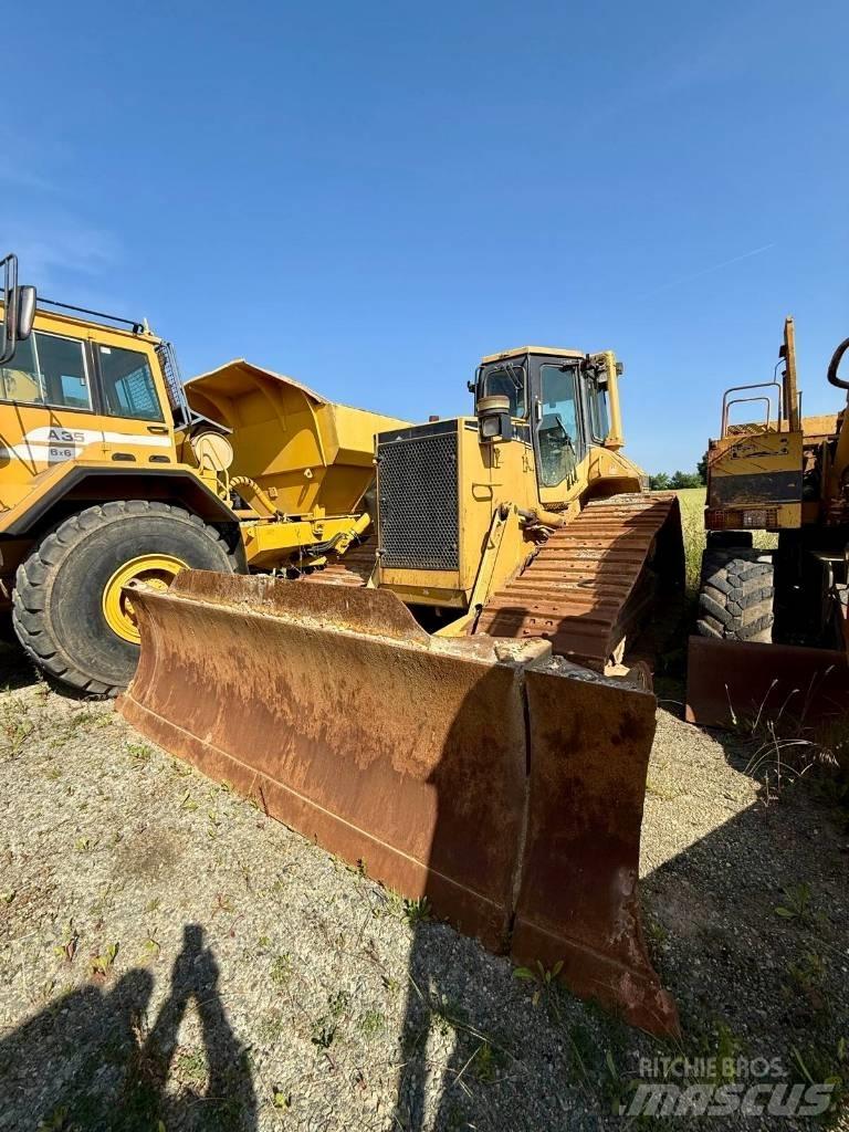 CAT D 6 M LGP Telaketjupuskutraktorit