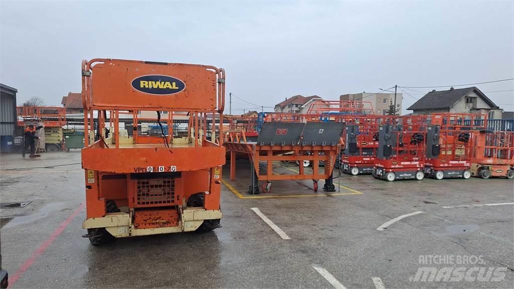 JLG 260MRT B Saksilavat