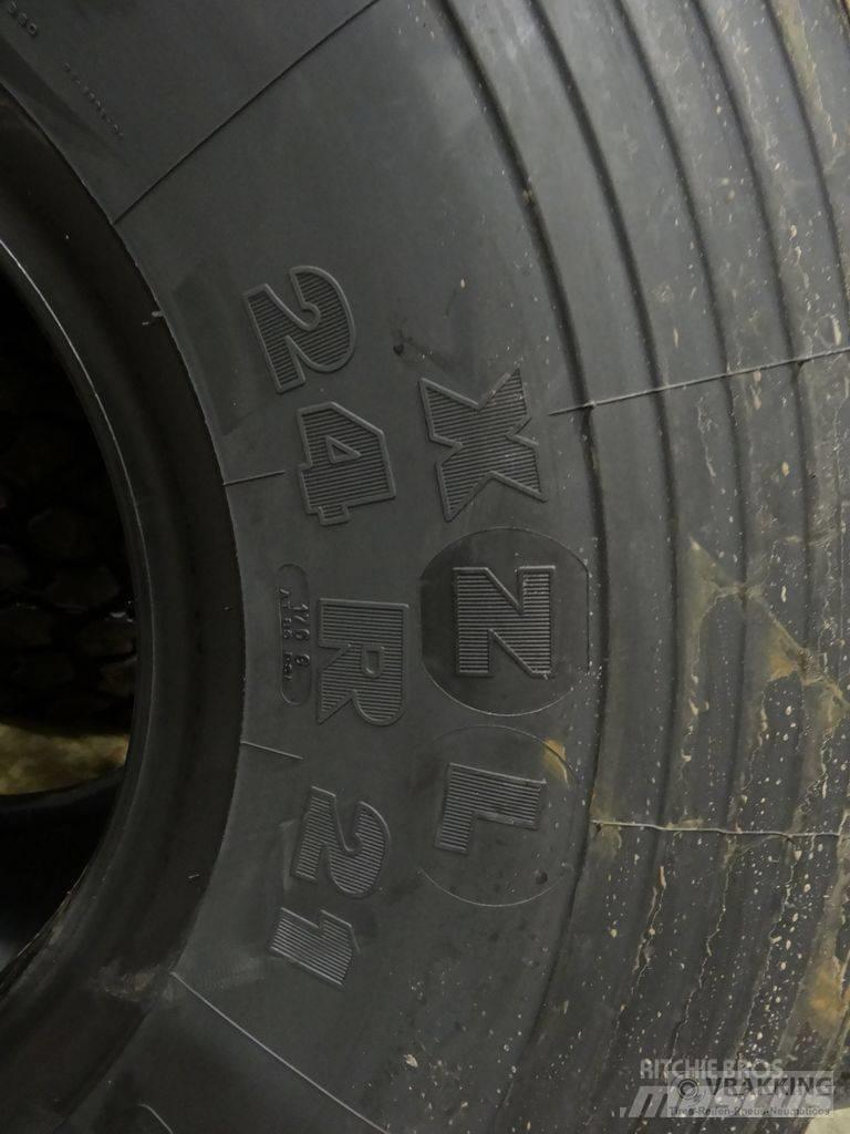 Michelin 24r21 XZL Renkaat ja vanteet