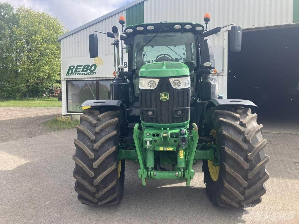 John Deere 6250R Traktorit