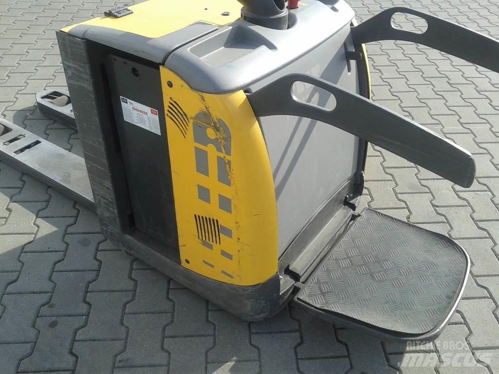 Atlet PLP200 Lavansiirtotrukit