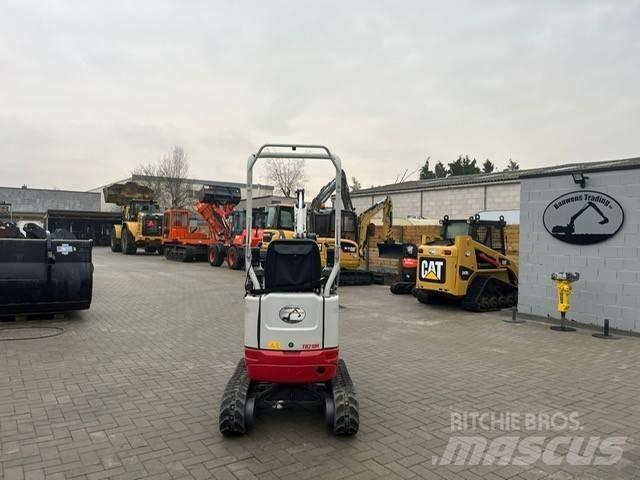 Takeuchi TB 210 R Minikaivukoneet < 7t