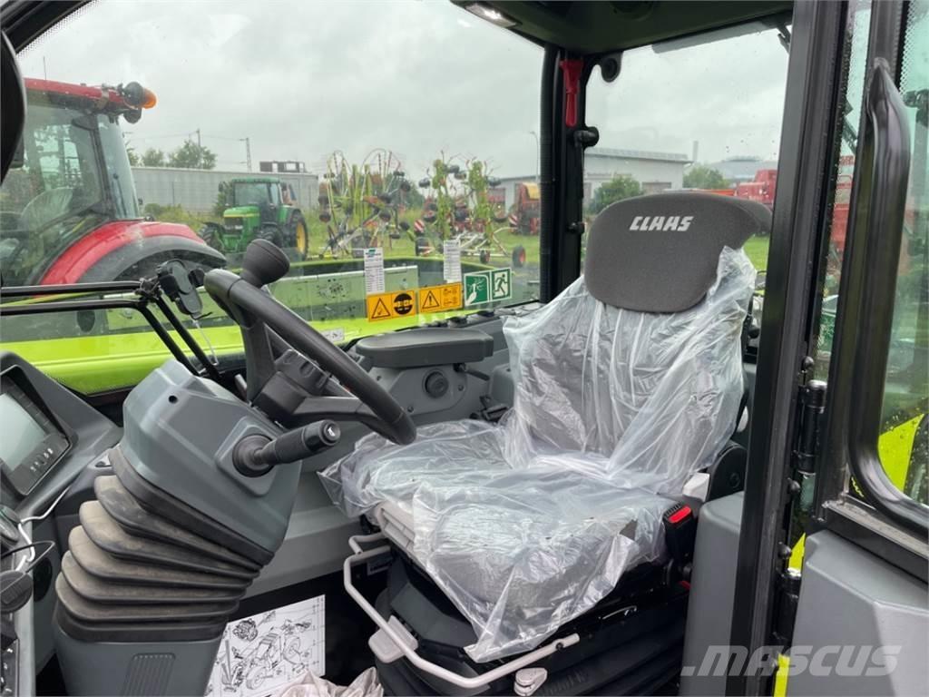 CLAAS Scorpion 742 Kurottajat