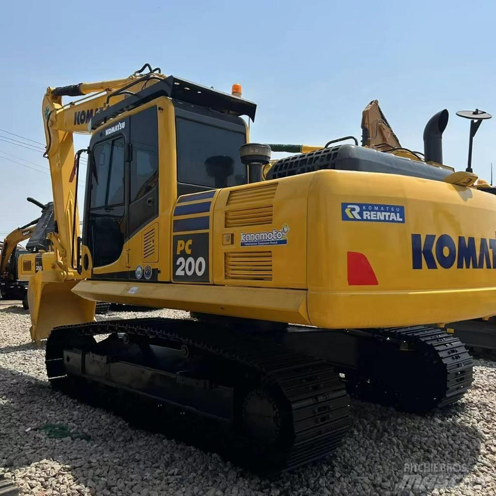 Komatsu PC 200-8 Telakaivukoneet