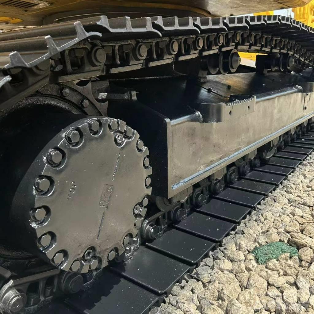Komatsu PC 200-8 Telakaivukoneet