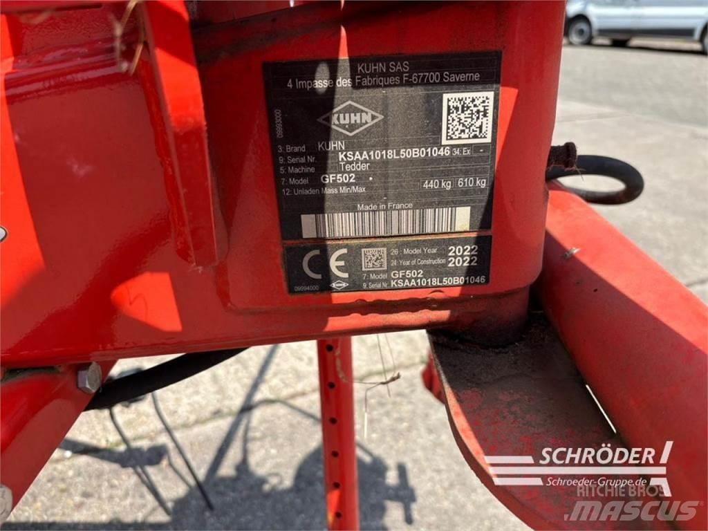 Kuhn GF 502 Pöyhimet ja haravat