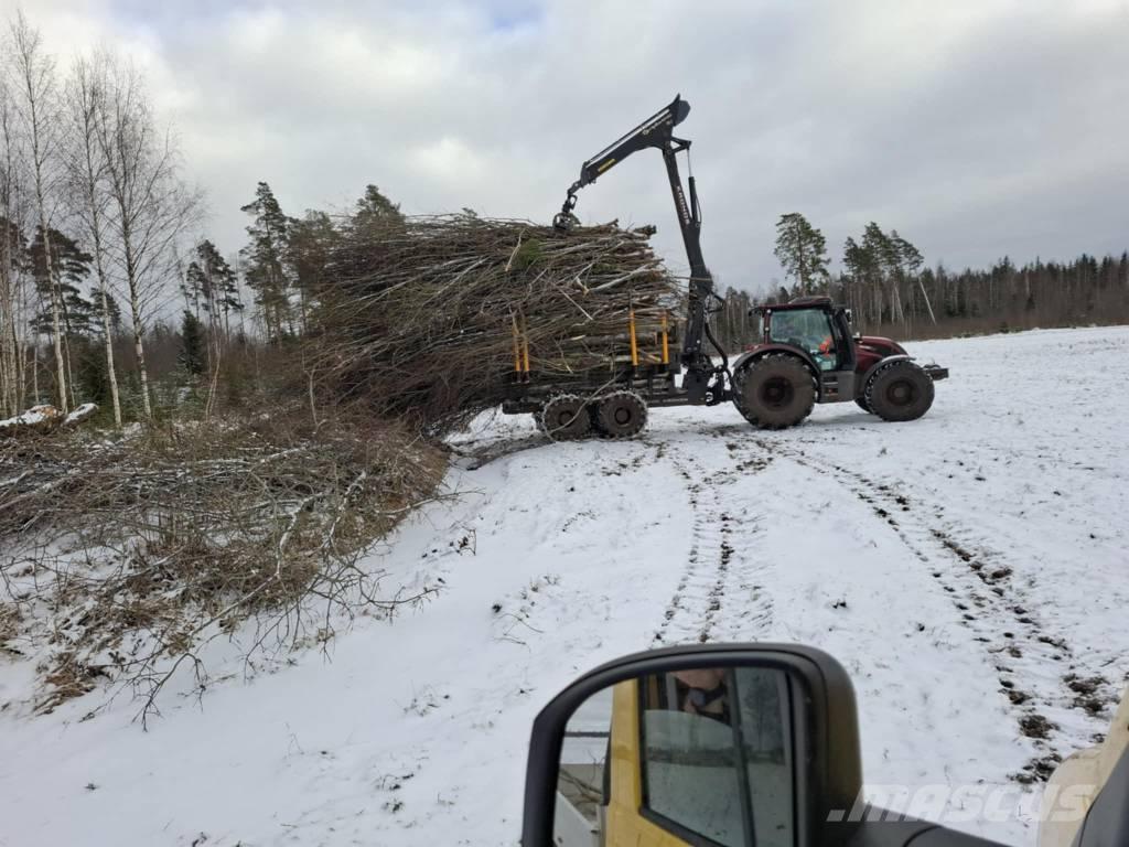 Valtra N 155 Juontokoneet