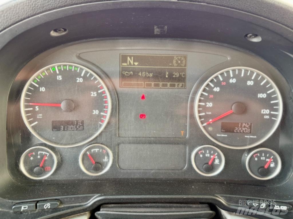 Wumag WT 530 Nostolava-autot