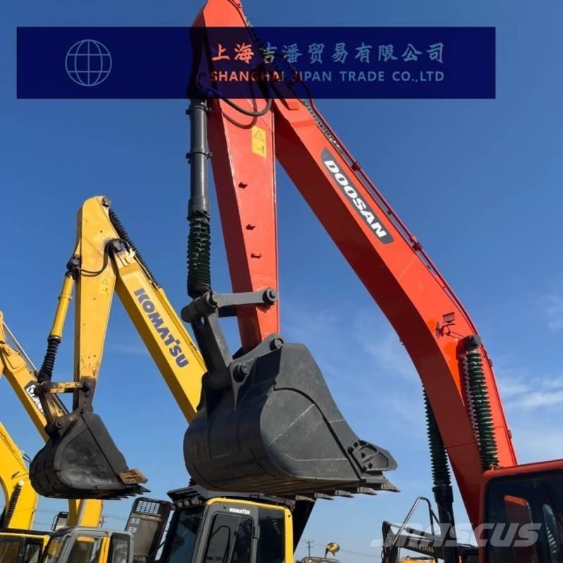 Doosan DX 300 Telakaivukoneet