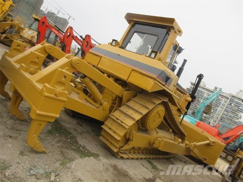 CAT D 8 R Telaketjupuskutraktorit