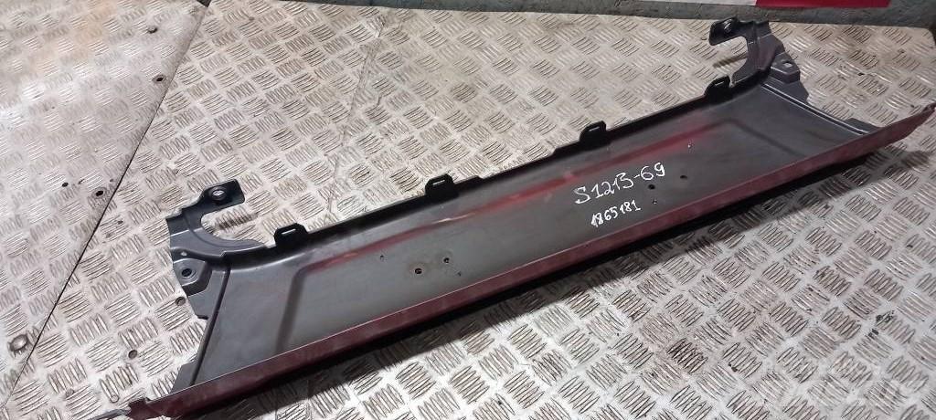 Scania R440  1865181 Ohjaamot ja sisustat