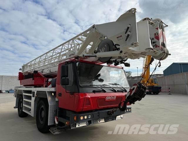 Grove GMK 2035 E Mobiilinosturit