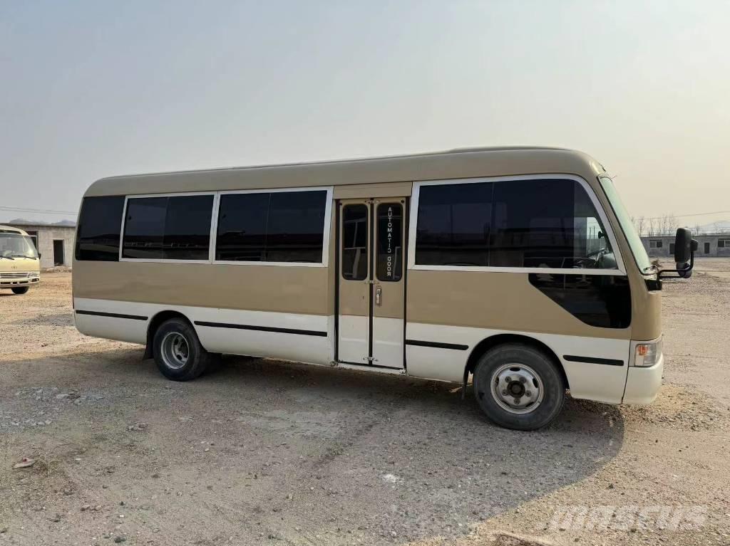 Toyota Coaster Bus Minibussit