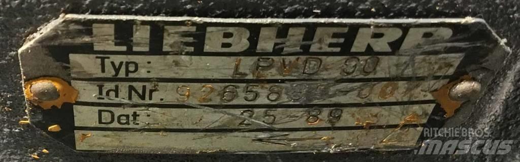 Liebherr LPVD 90 Hydrauliikka