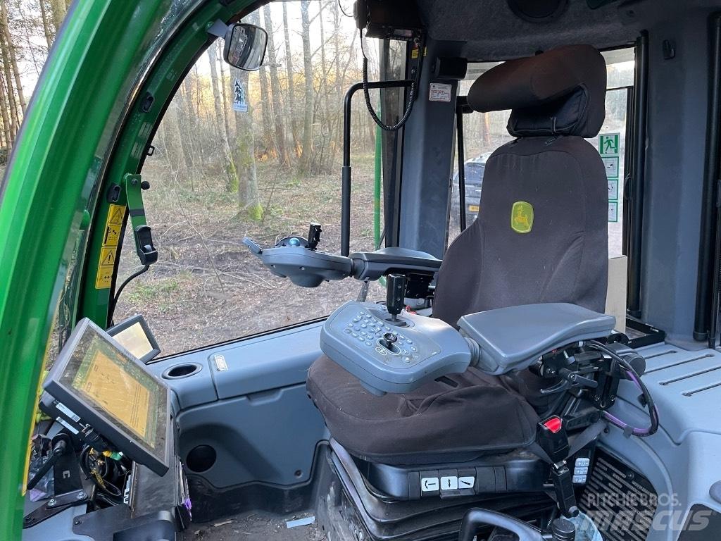 John Deere 1110G Kuormatraktorit