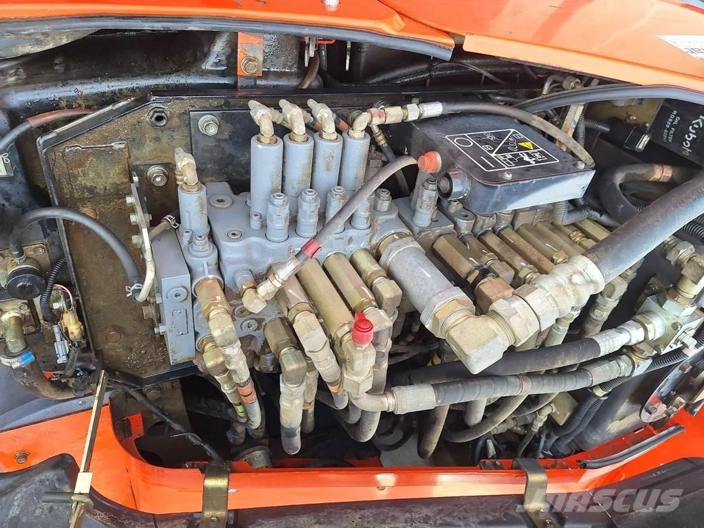Kubota KX080 Midikaivukoneet 7t - 12t