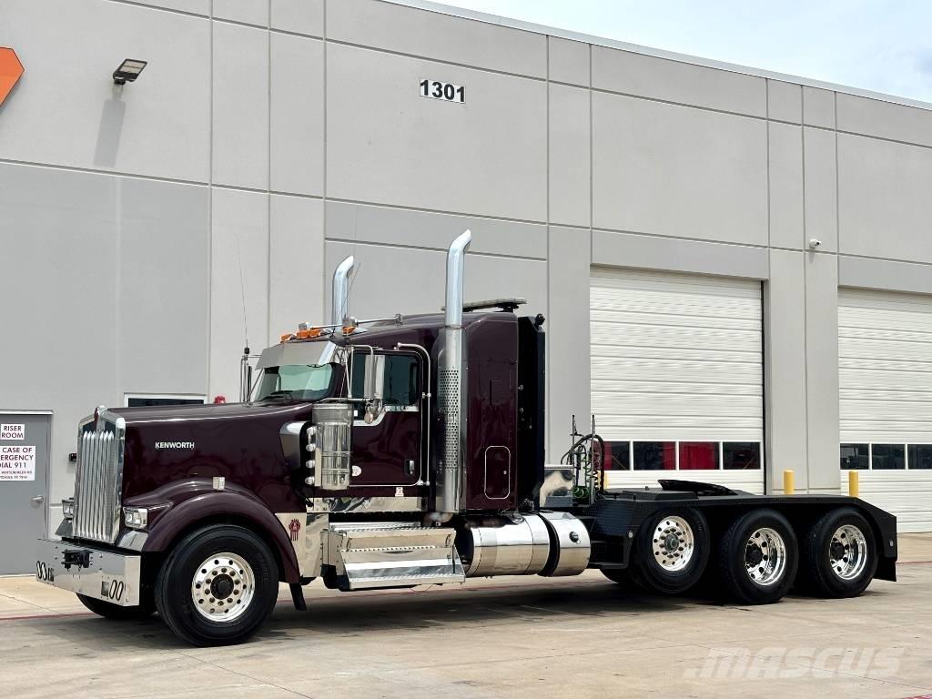 Kenworth W 900 Vetopöytäautot