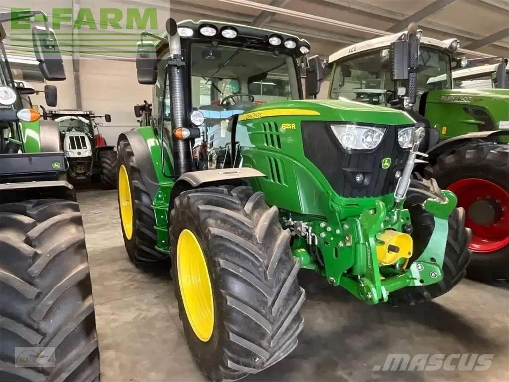 John Deere 6125 r Traktorit