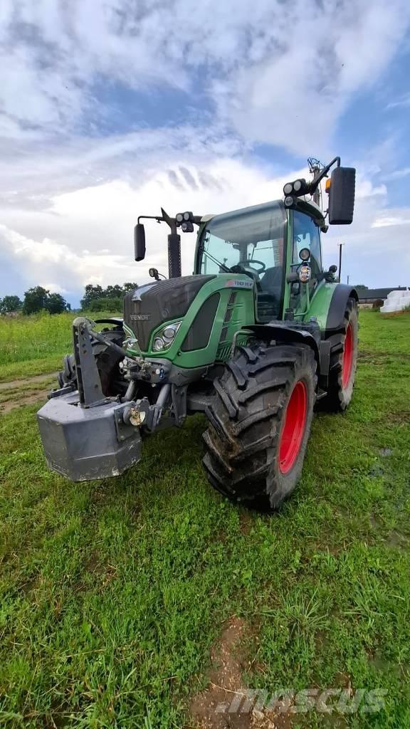 Fendt 516 Vario Traktorit