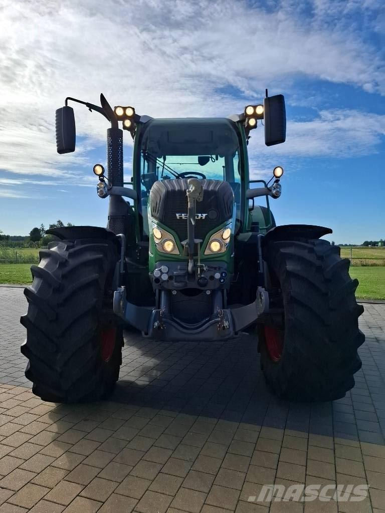 Fendt 516 Vario Traktorit