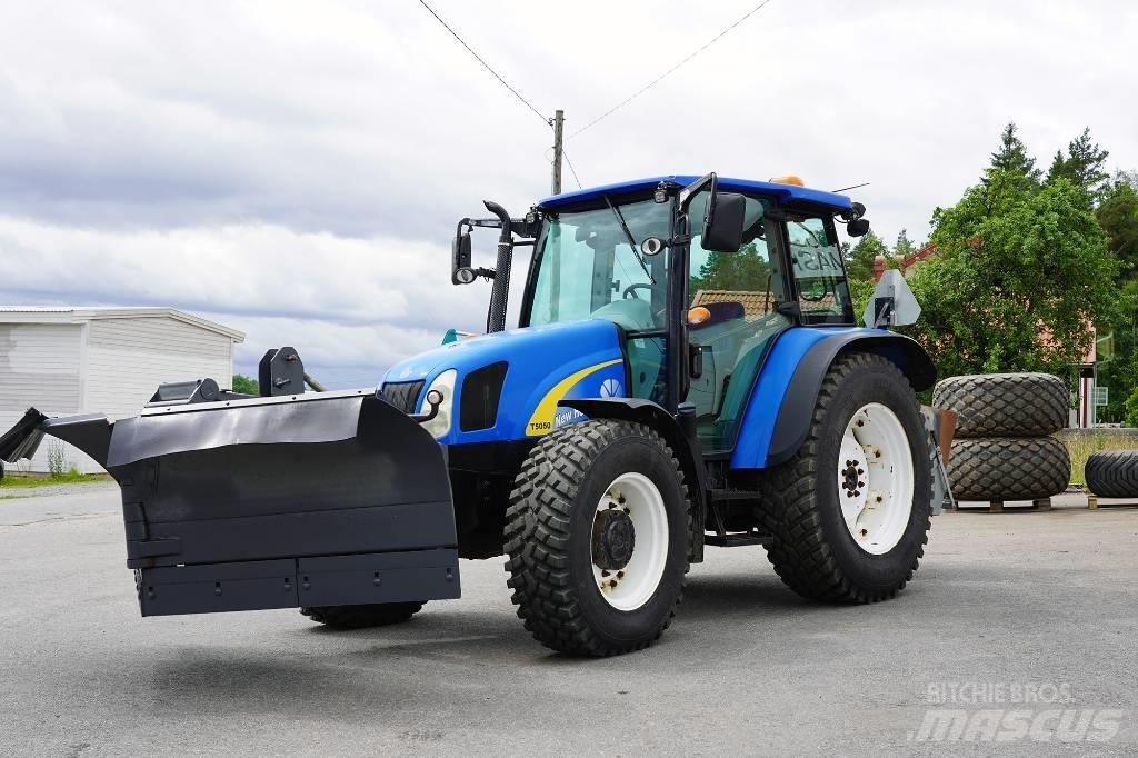 New Holland T 5050 Traktorit