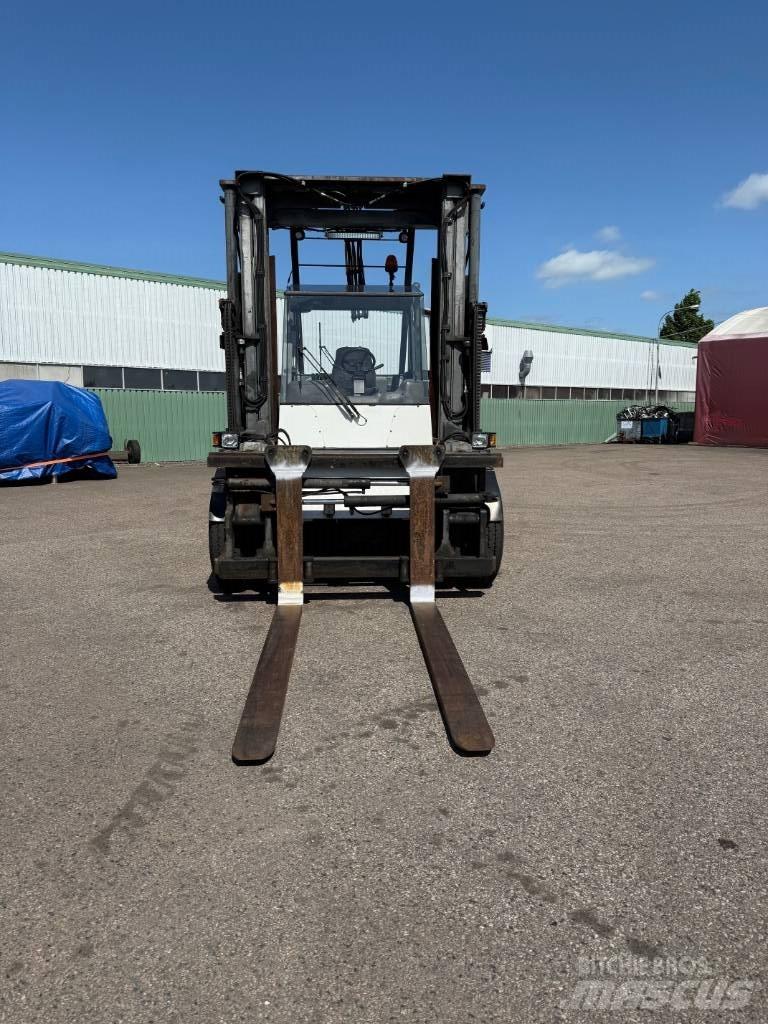 SMV 11-915 AV Dieseltrukit