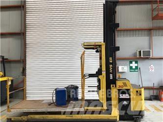 Hyster R30XMF2 Korkeakeräilytrukit