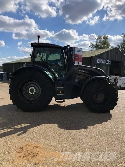 Valtra T 175 ED Traktorit