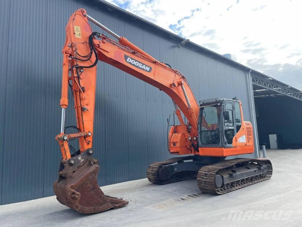 Doosan DX235LCR Telakaivukoneet