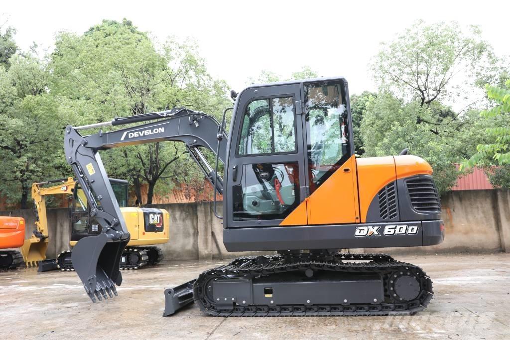 Doosan DX 60D Minikaivukoneet < 7t