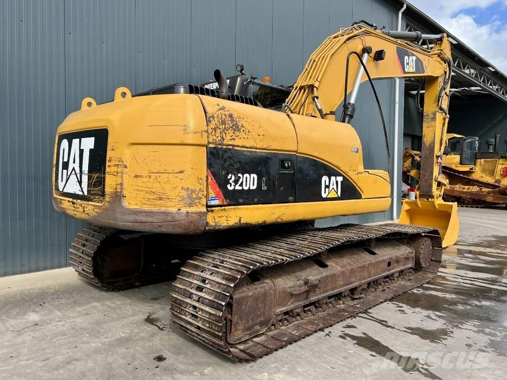 CAT 320D L Telakaivukoneet