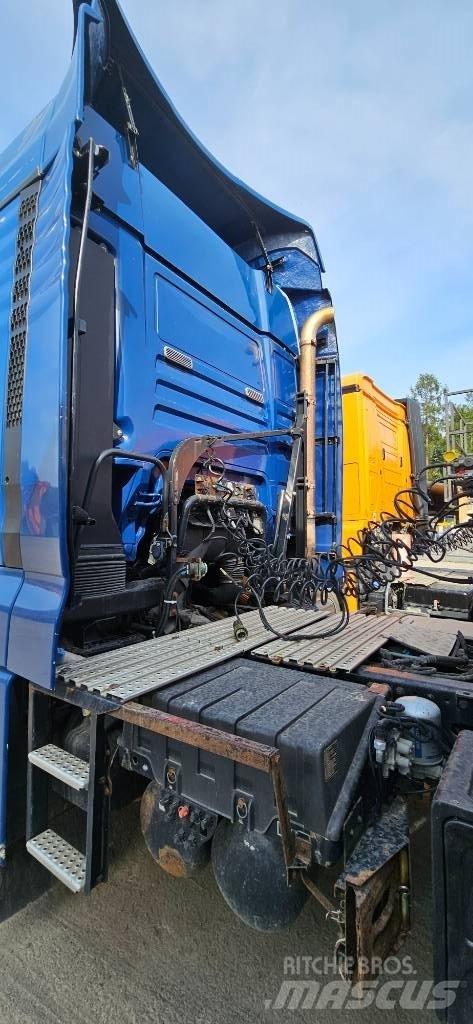 MAN TGX 14.440 Vetopöytäautot