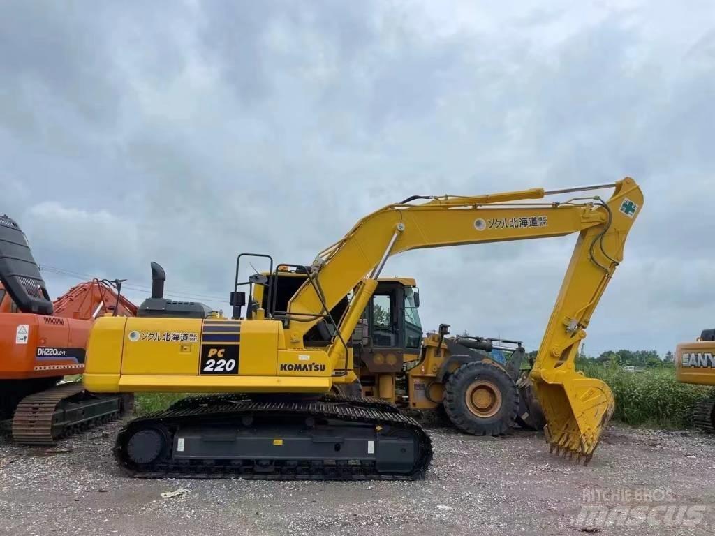 Komatsu PC220-8 Telakaivukoneet